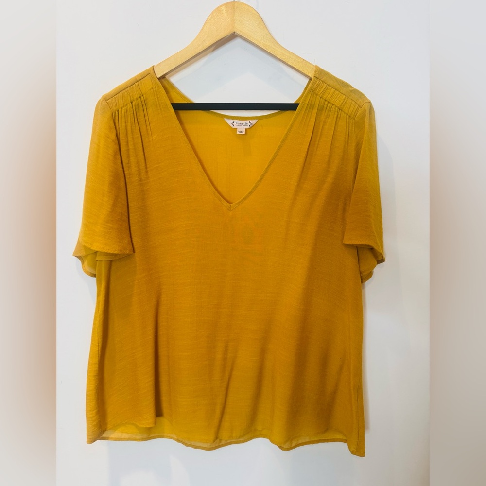 Nanette Lepore Golden (mustard) V-Neck Top. Size L. Very soft & comfortable!